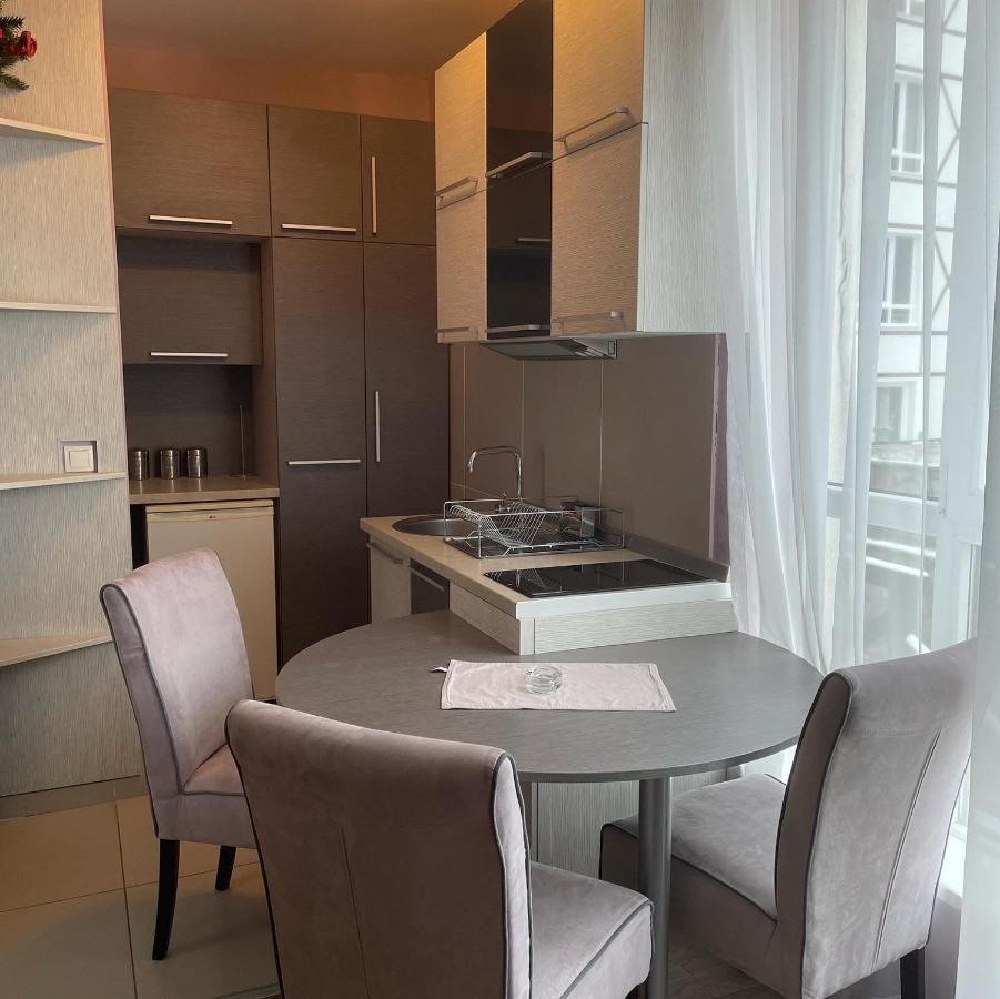 Kopaonik Apartmani U Kraljevim Cardacima , Car 27 I 6-13 ภายนอก รูปภาพ